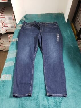 Gap Jeans Size 18 Womens Blue Pants Demin Ladies High Rise Favorite Jegging NWT